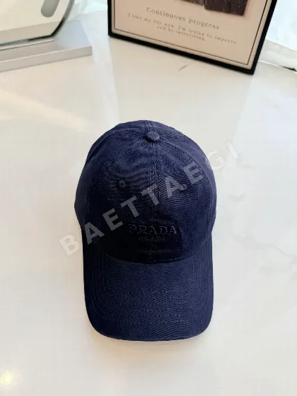 프라다 베이스볼 캡 84946