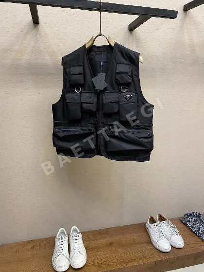 프라다 멀티 포켓 나일론 남녀공용 자켓 66227