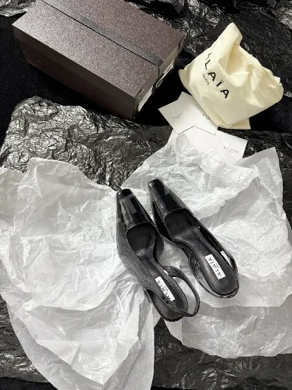 알라이아 스퀘어 토 오픈 백 웨지힐 95858