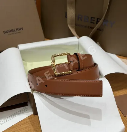 버버리 폴리 30mm 스무스 카프스킨 핀버클 벨트 180706