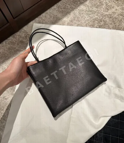더로우 스몰 램스킨 아코디언 백 128782