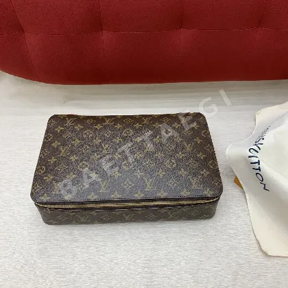 루이비통 앙코르 화장품 가방 M43690