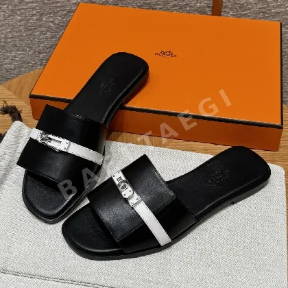 에르메스 줄리아 샌들 블랙 가죽 켈리 디자인 165614