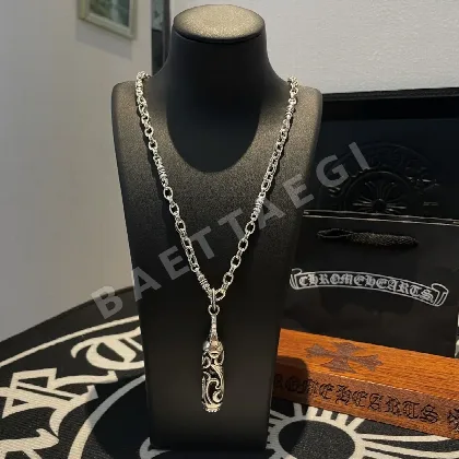 크롬하츠 크로스 플라워 볼 목걸이 124878