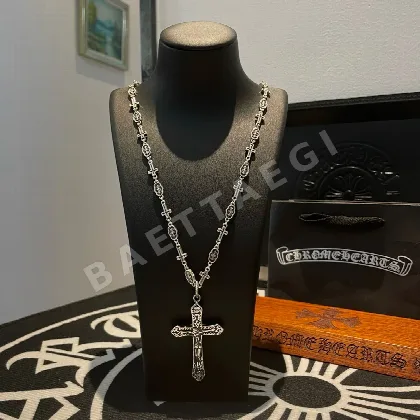 크롬하츠 크로스 플라워 목걸이 62310