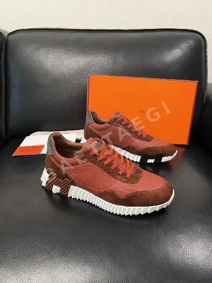 에르메스 바운싱 스니커즈 113458