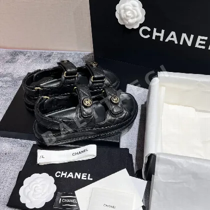 샤넬 클래식 더블 C 벨크로 비치 슈즈 94961