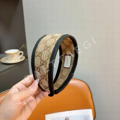 구찌 와이드 헤어밴드 184802