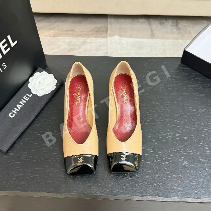 샤넬 더블 C 스티치 스퀘어 토 여성 신발 98603