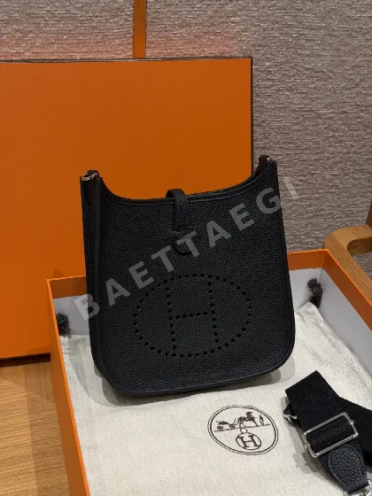 에르메스 에블린 블랙 가방 144390