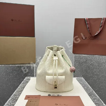 로로피아나 드로스트링 백팩 128894