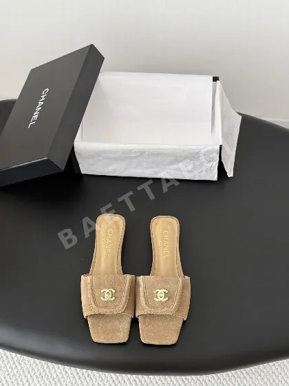 샤넬 빈티지 백클 로퍼 98680