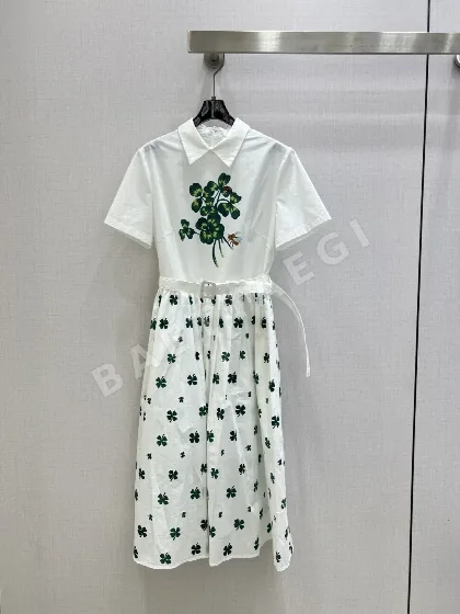 디올 네잎클로버 카라 원피스 18738