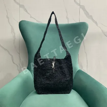 생로랑 스트로우 토트백 690941