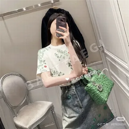 디올 꽃무늬 여성 반팔 티셔츠 54195