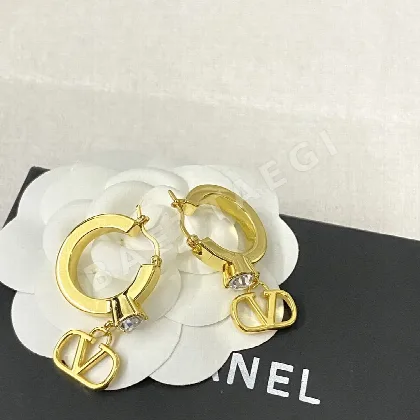 발렌티노 미니멀 빈티지 귀걸이 63612