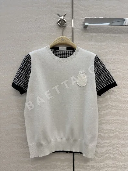 디올 여성 반팔 92623