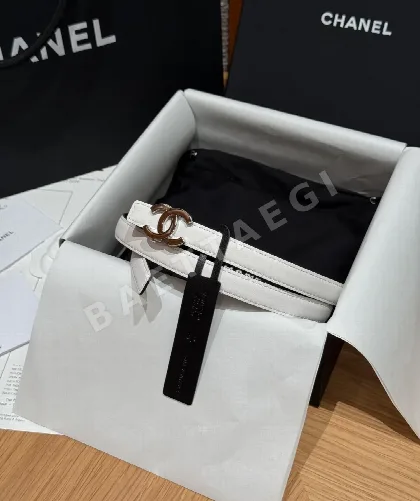 샤넬 더블 C 버클 가죽 벨트 177362