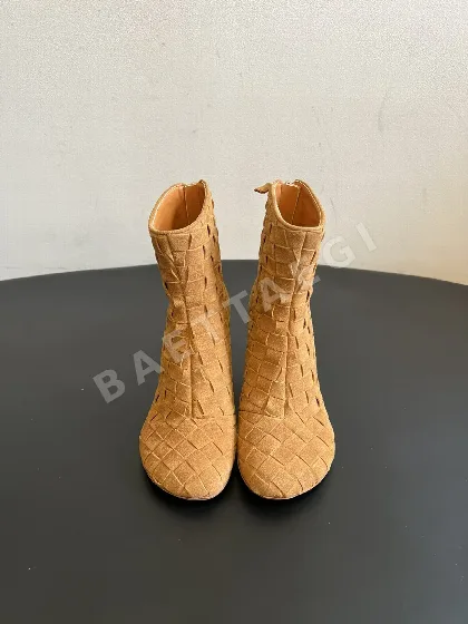 보테가베네타 인트레치아토 우븐 청키힐 앵클 부츠 9882