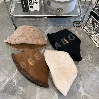 미우미우 모자 79440 Miu Miu Cap