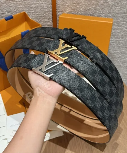 루이비통 이니셜 40mm 리버시블 벨트 176794