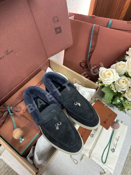 로로피아나 서머워크 코요테 퍼 하이컷 신발 93781
