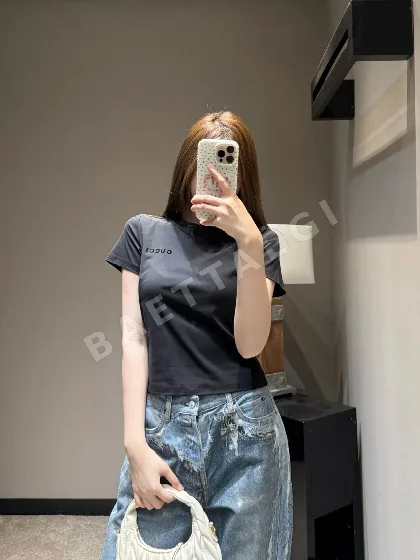 구찌 클래식 레터 반팔 티셔츠 91307