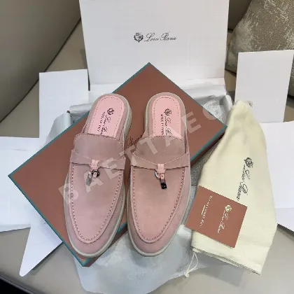 로로피아나 남성 신발 94553