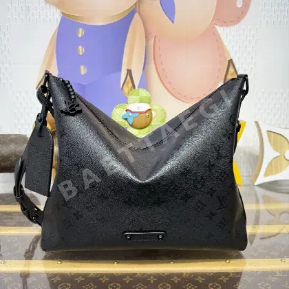 루이비통 미드나이트 바가본드 호보 가방 M27856