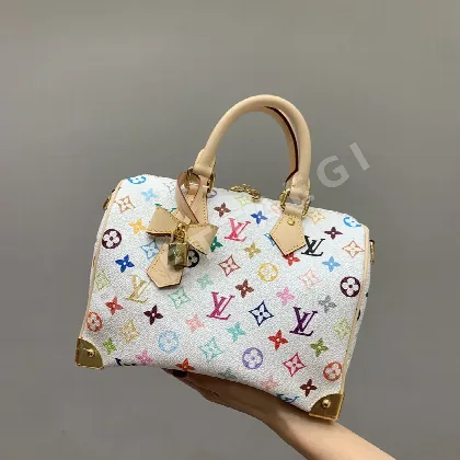 루이비통 M13085 가방