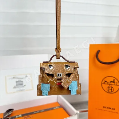 에르메스 미니 켈리 돌 키링 124491