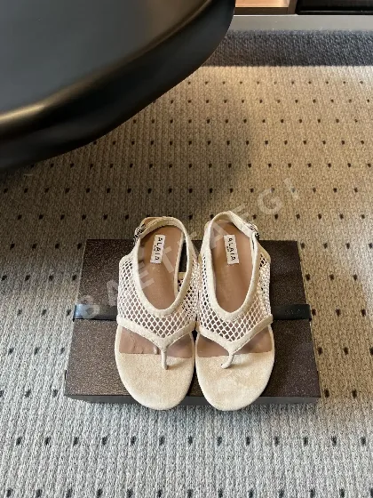 알라이아 메시 비치 샌들 99494