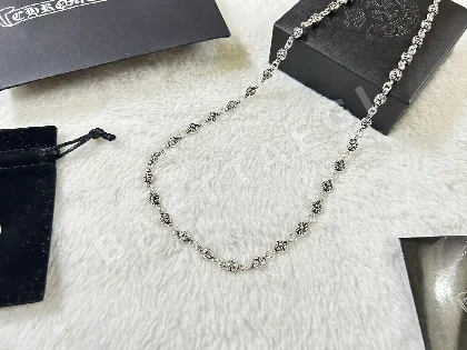 크롬하츠 크로스 플라워 스피어 목걸이 124800
