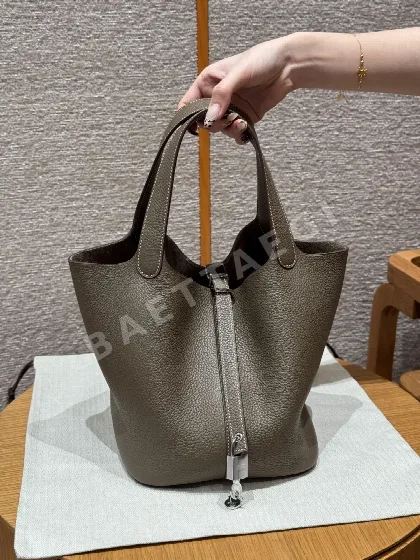 에르메스 피코탄 록 22 엘리펀트 그레이 가방 169371