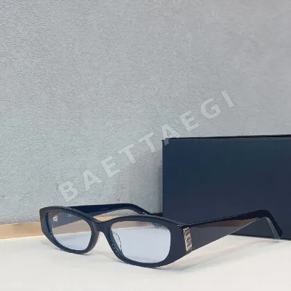 디올 Graphique 선글라스 72607