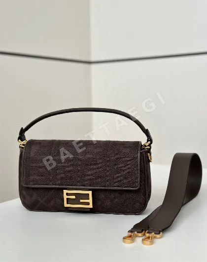 펜디 이중 3D 자수 캔버스 숄더백 0159 A0159 A