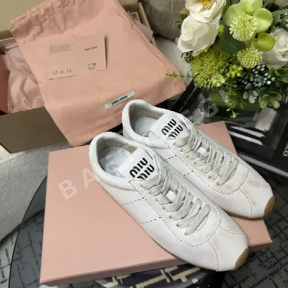 미우미우 시프스킨 트레이닝 슈즈 94248