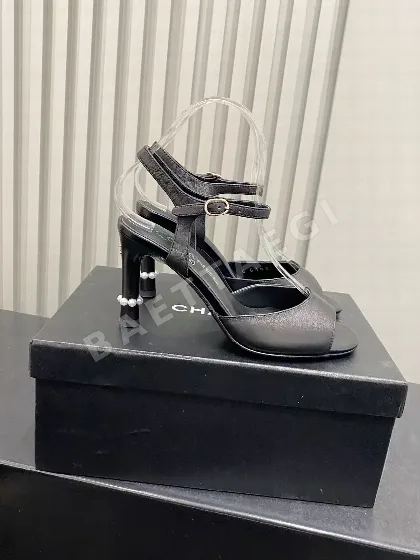 샤넬 스몰 피쉬토 진주 하이힐 55465