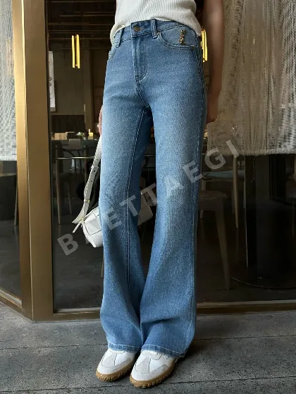 생로랑 3D 테일러드 핏 여성 바지 103269