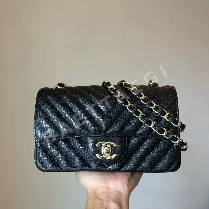 샤넬 가방 35990