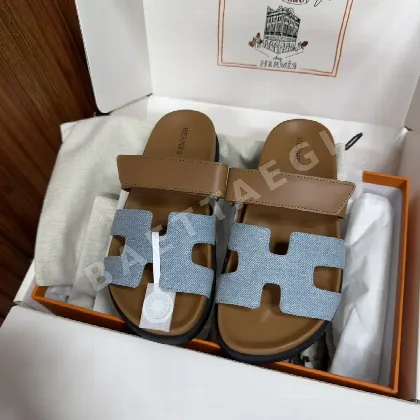 에르메스 시프레 스웨이드 샌달 93936