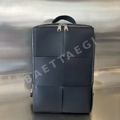 보테가베네타 스퀘어 우븐 백팩 680092 5171