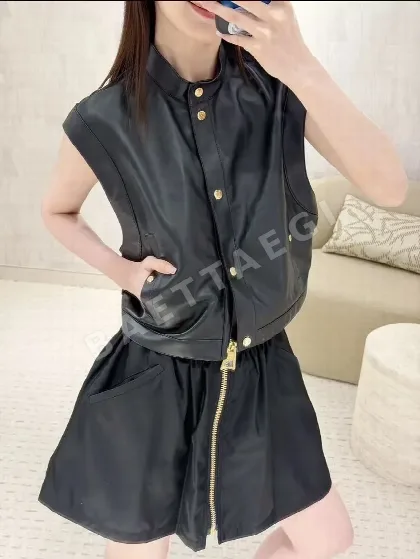 루이비통 스탠드 카라 램스킨 베스트 자켓 126449