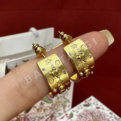 디올 멀티 엠보스 후프 귀걸이 178059