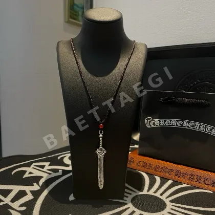 크롬하츠 가죽 로프 소드 목걸이 148870