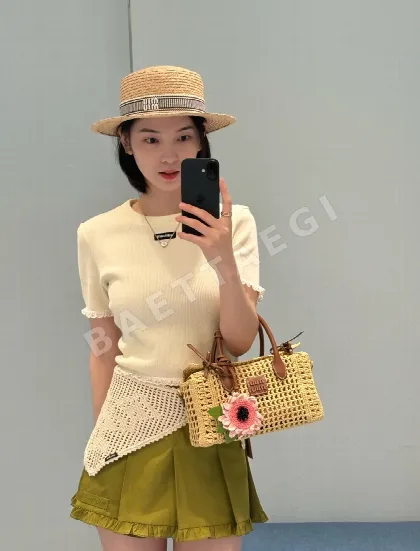 미우미우 올리브그린 플리츠 스커트 127801