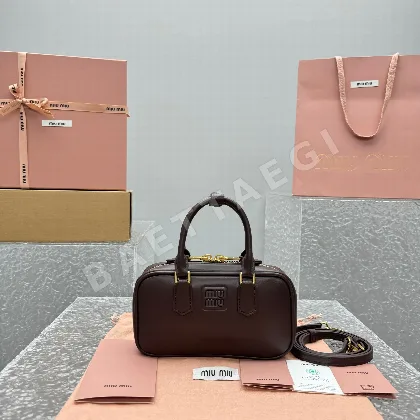 미우미우 미니 볼링백 68458