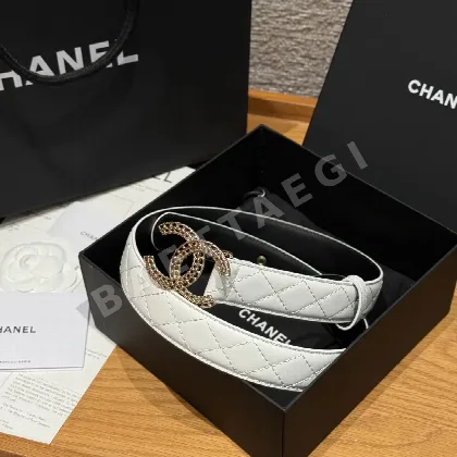 샤넬 다이아몬드 패턴 램스킨 더블 C 메탈 벨트 173908