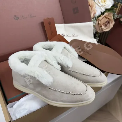 로로피아나 오픈 워크 퍼 161233