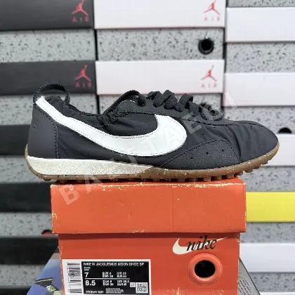 나이키 [GOD] HV8547-001 201599 Nike Moon Shoe SP Jacquemus Off Noir